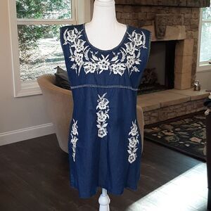 Avani del Amour Blue Cotton Dress with Floral Embroidery and Pockets sz S